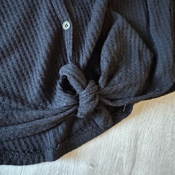 Style & Co Womens Waffle Knit Tie Front Top Size Medium Black Button Down - Picture 4 of 5
